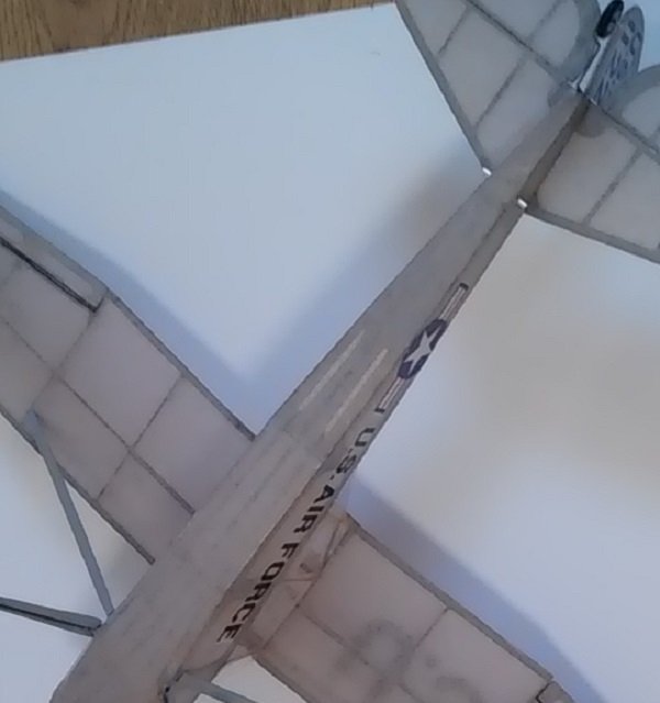 Podbarvení kostry Cessna.jpg