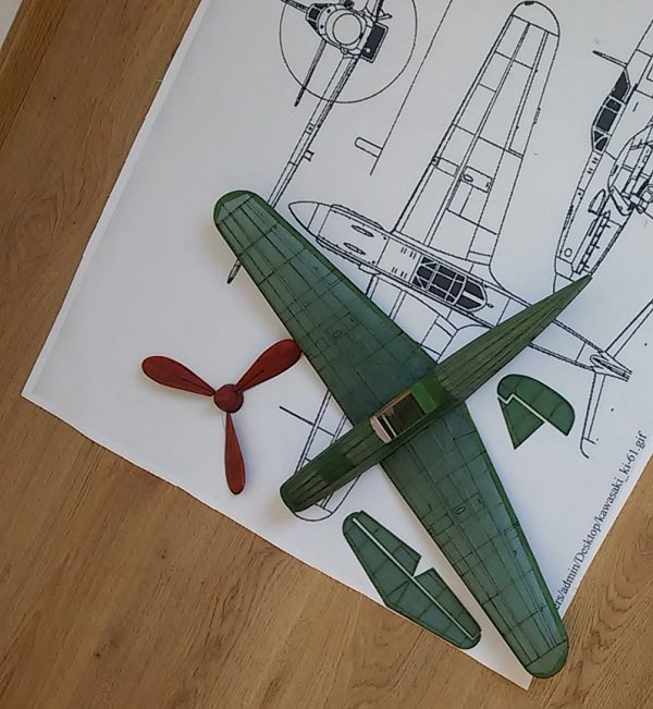 Kawasaki potaženo kašmírem.jpg